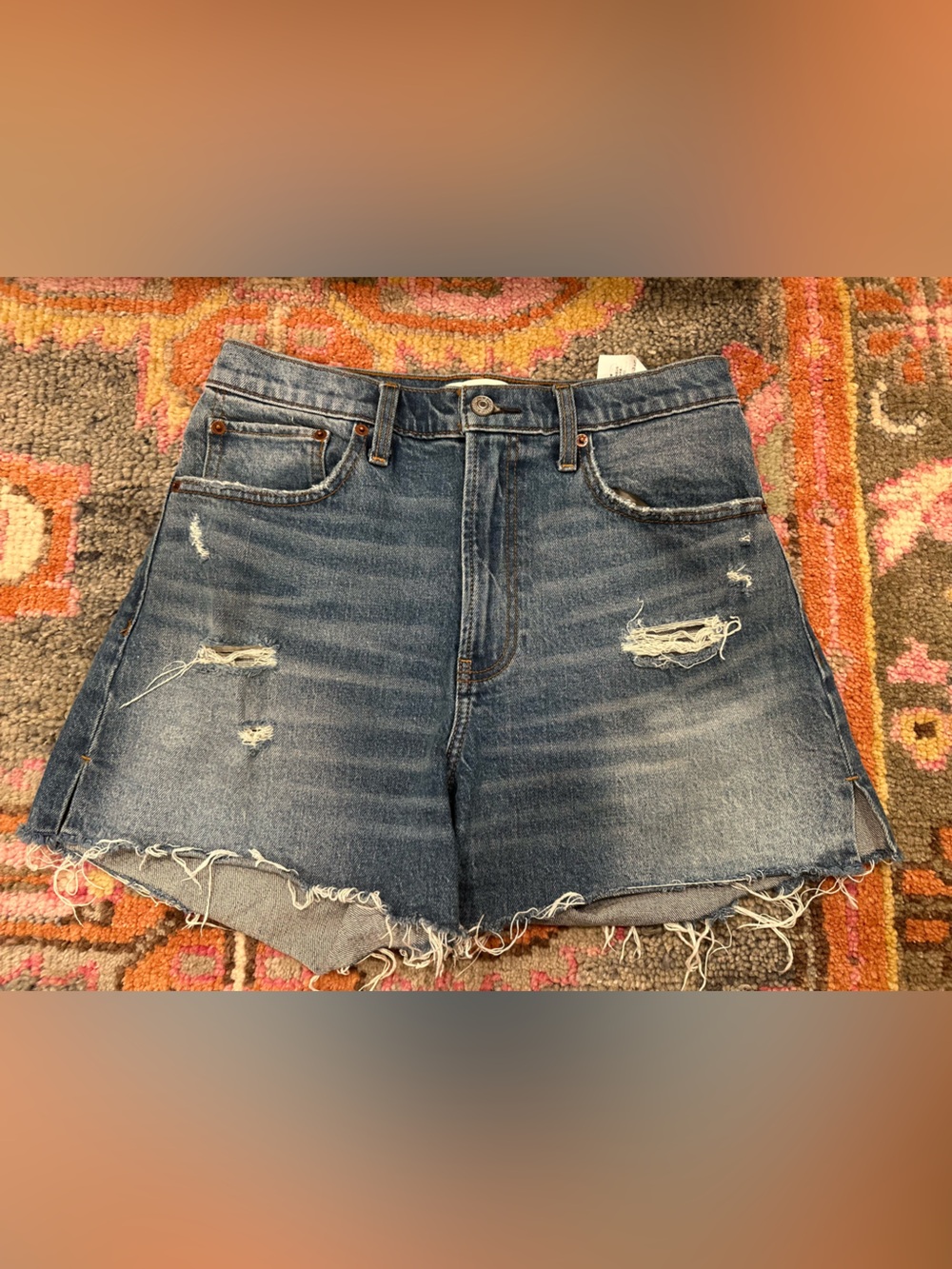 Abercrombie Curve Love High Rise 4” Denim Shorts Size 28 / 6